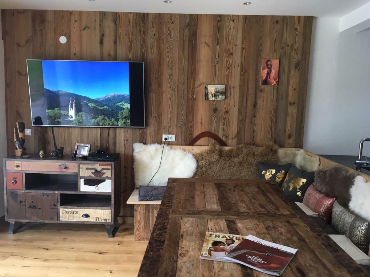 Chasa Chalur Apartamento Fliess Exterior foto